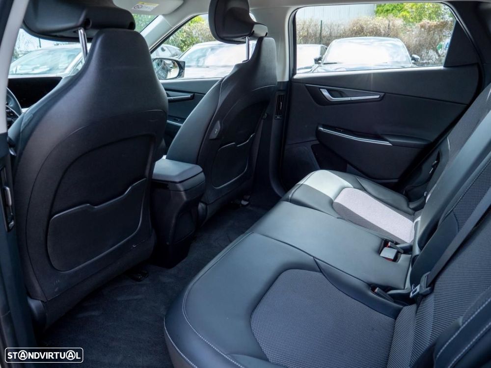 Kia EV6 77,4-kWh Business - 24