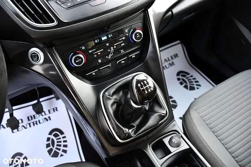 Ford C-MAX 2.0 TDCi Start-Stop-System Titanium - 14