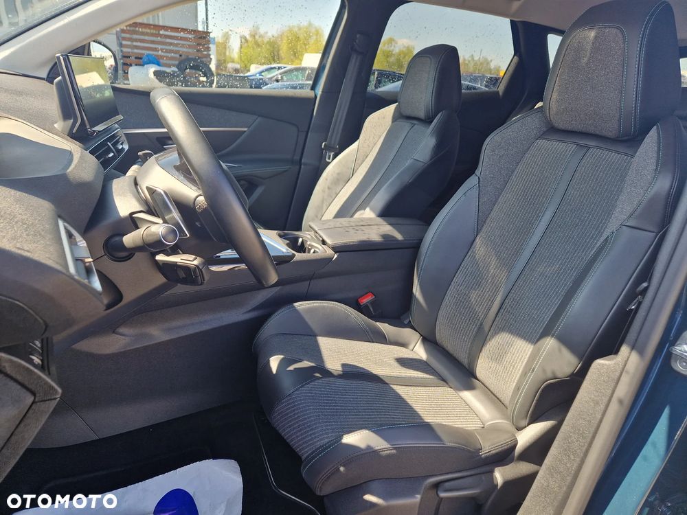 Peugeot 3008 - 15