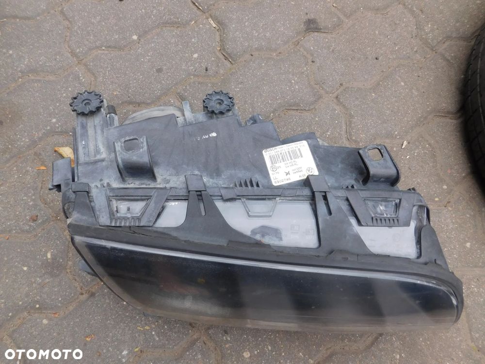 lampa prawa przód BMW E46 E-46 przed liftingiem BOSCH - 2