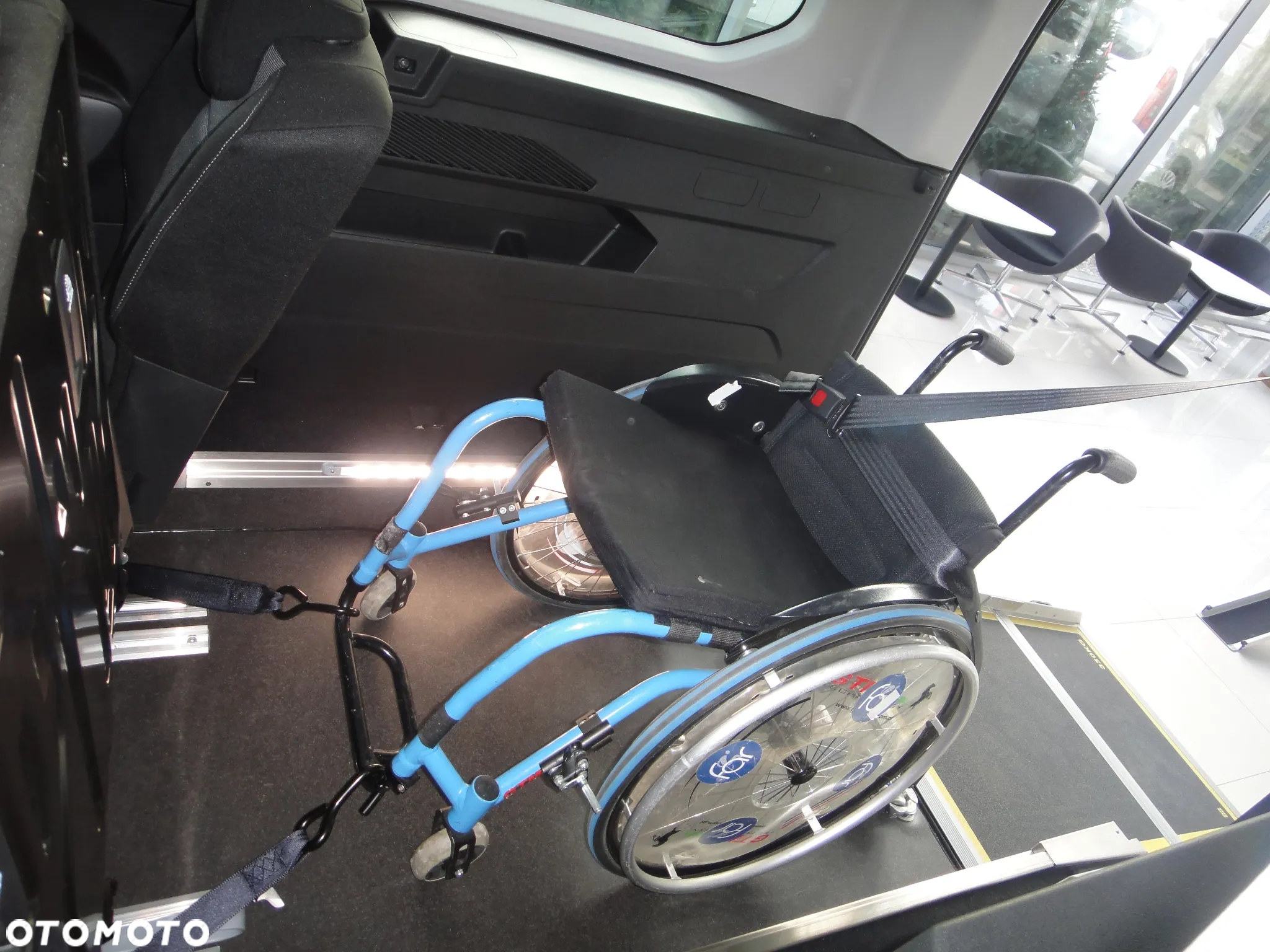 Toyota Proace City Verso 1.2 D-4T Combi - 6