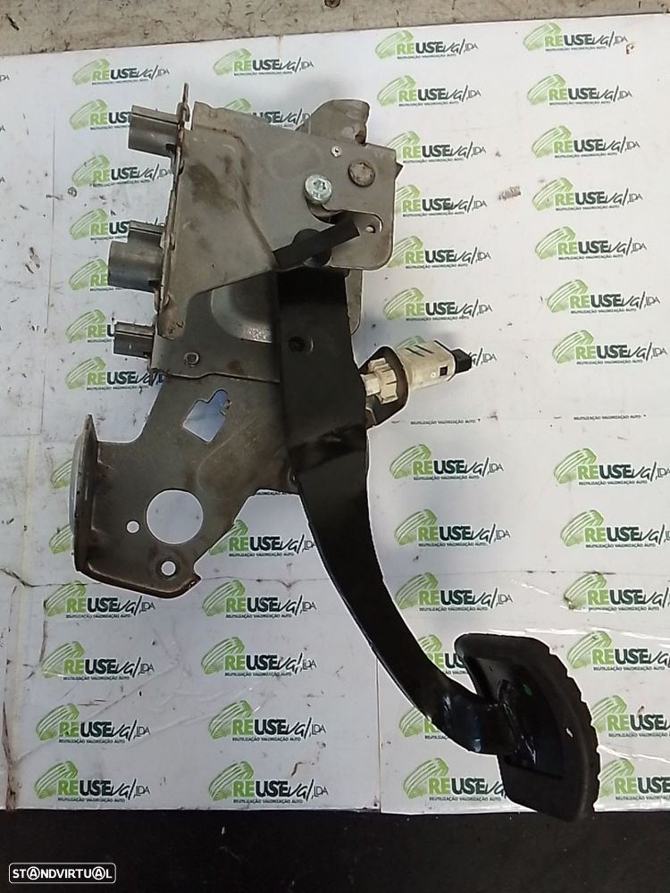 Pedal Travão Renault Megane Iii Hatchback (Bz0/1_) - 2
