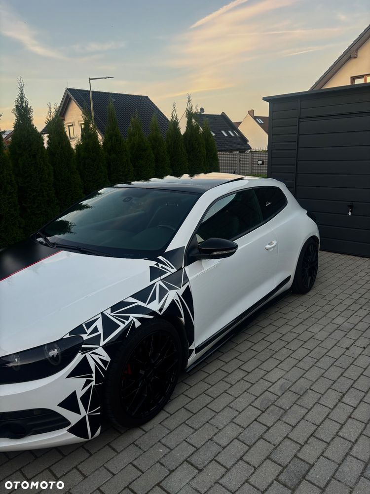 Volkswagen Scirocco - 4