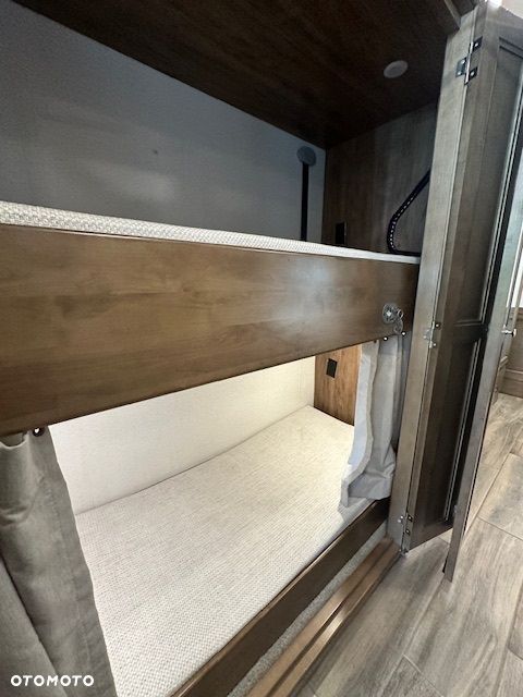 Inny Entegra Reatta - 14