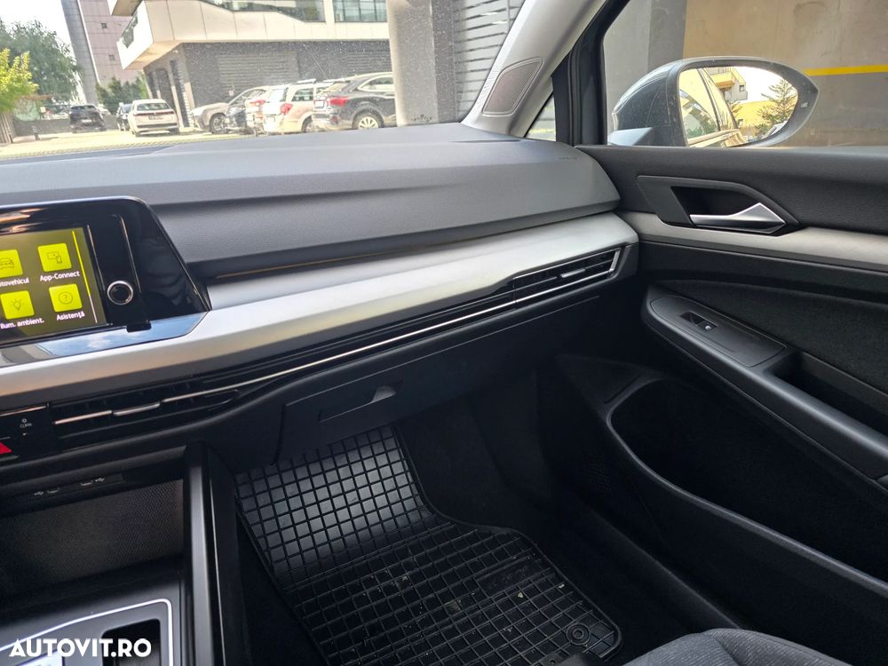 Volkswagen Golf 1.5 eTSI ACT DSG MHEV Life - 24