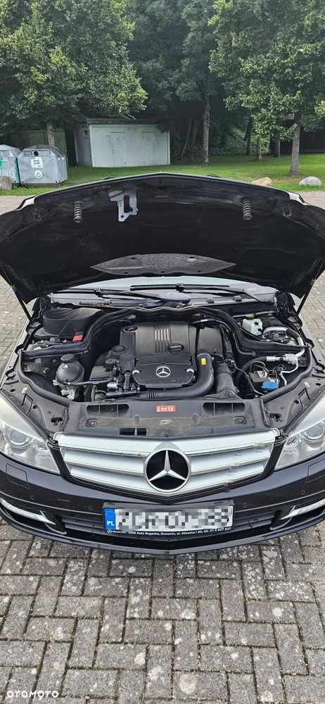 Mercedes-Benz Klasa C 180 CGI Automatik BlueEFFICIENCY - 21