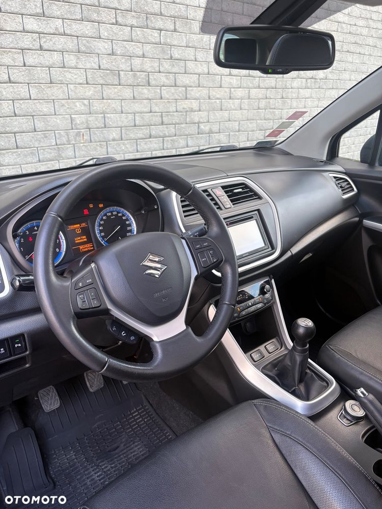 Suzuki SX4 S-Cross 1.6 Comfort - 11