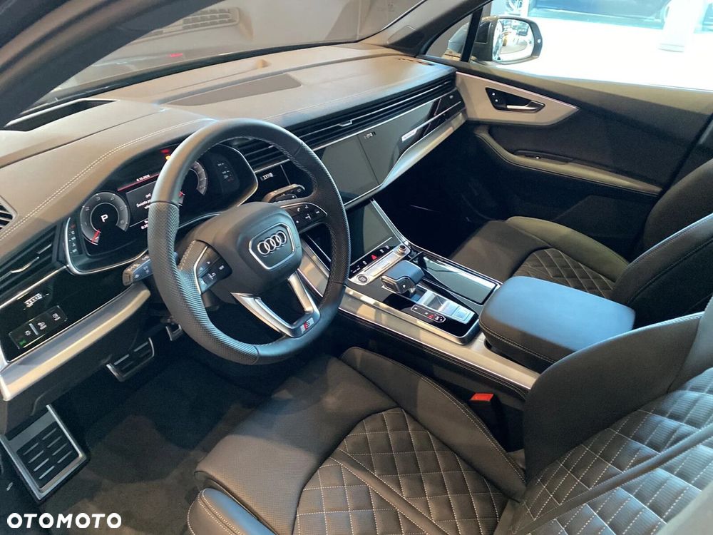 Audi Q7 50 TDI mHEV Quattro S Line Tiptr - 10
