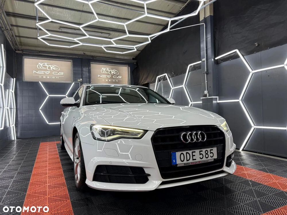Audi A6 Avant 2.0 TDI Ultra - 2