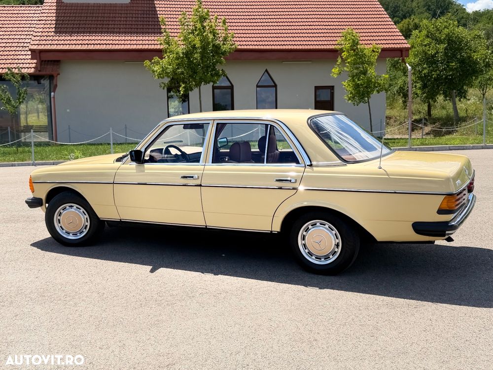 Mercedes-Benz W123 - 16