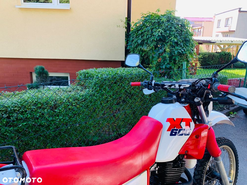 Yamaha XT - 8