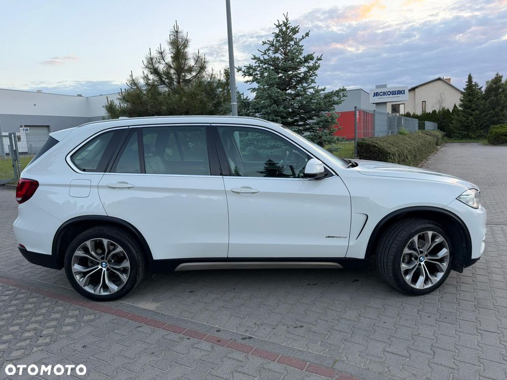 BMW X5 xDrive25d Sport-Aut - 2