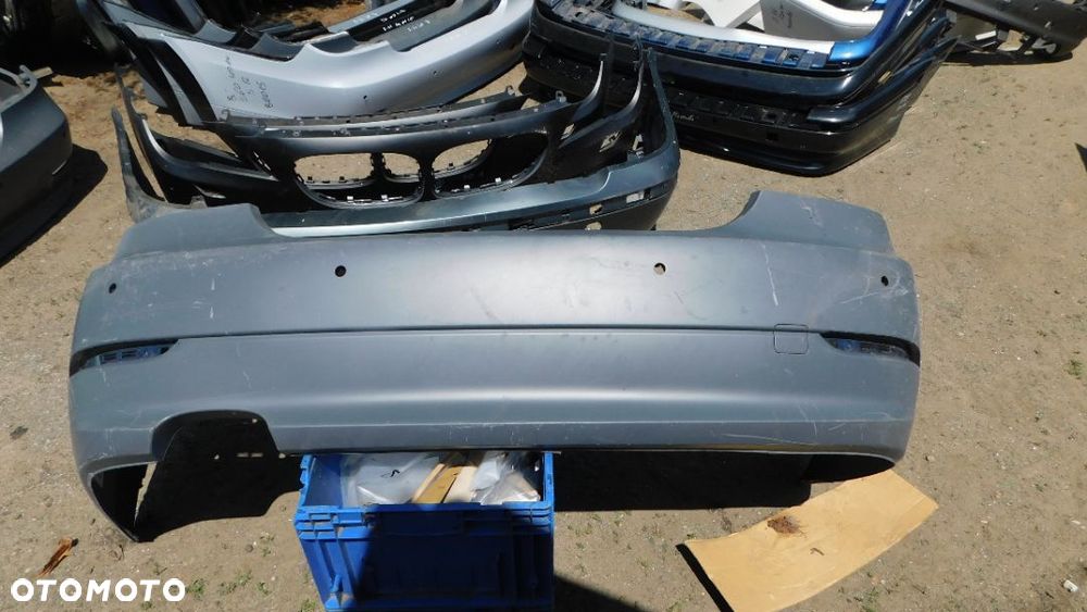BMW E60 FL zderzak nr B0026 WYSYŁKA - 1