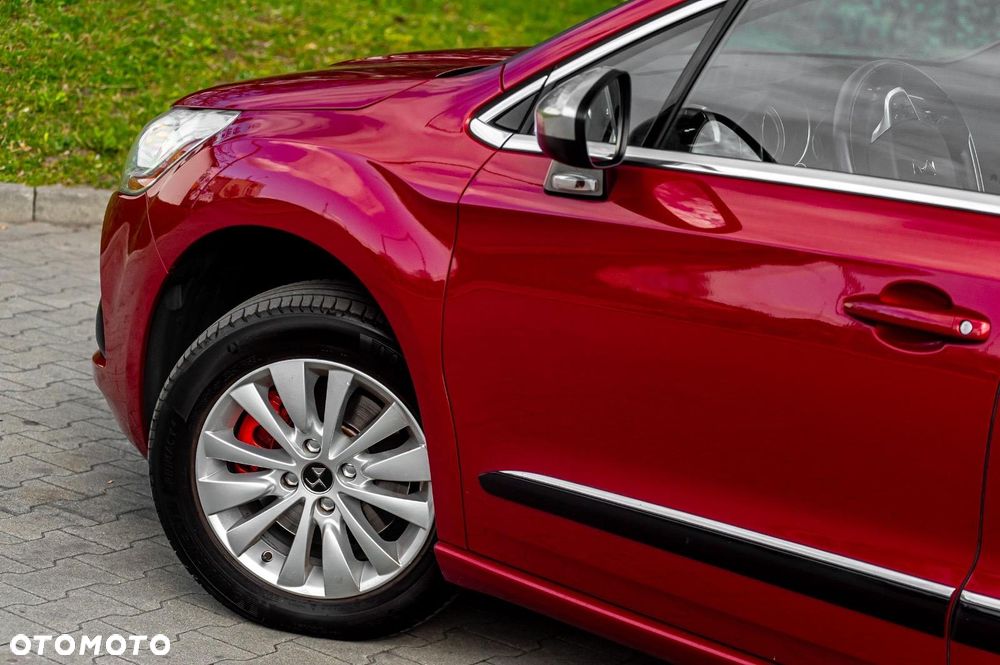 Citroën DS4 1.6 THP SoChic - 17