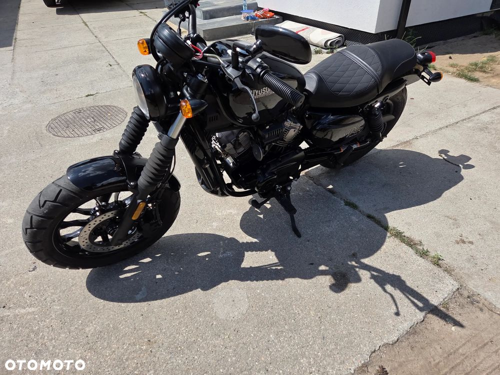 Hyosung GV - 5