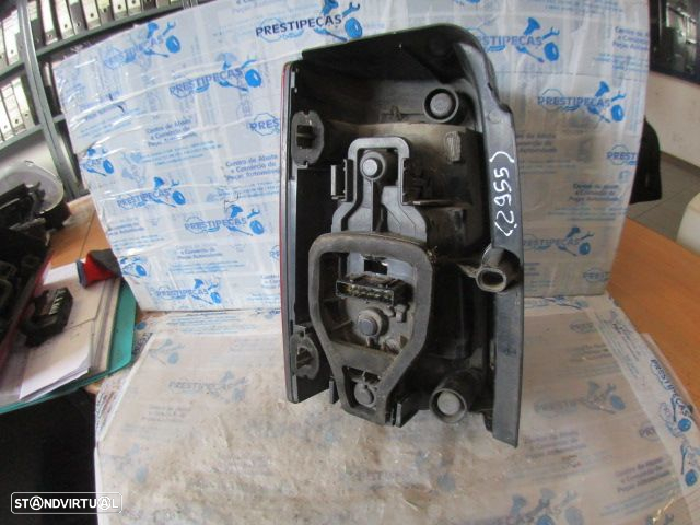 Farol Tras 9657976980 9657976780 PEUGEOT PARTNER 1 BREAK FASE 2 2007 1.6HDI 90CV 4P CINZENTA DRT ORIGINAL - 2