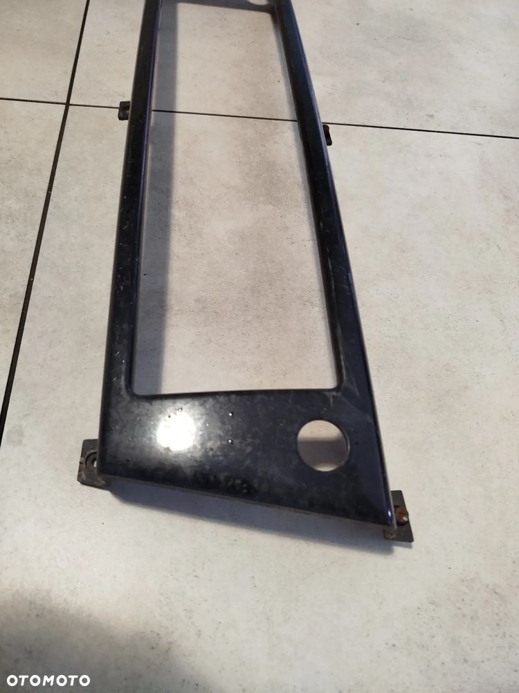 Audi A4 B7 ramka tablicy rejestracyjnej spryskiwacz lampy Xenon - 2