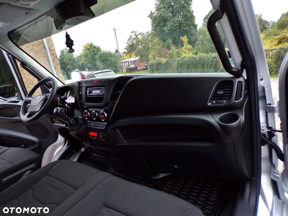 Iveco 70C17 - 24