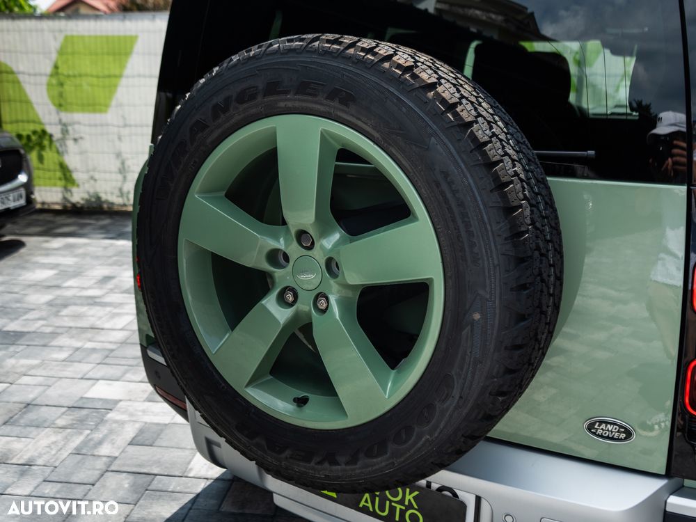 Land Rover Defender 110 3.0 P400 MHEV - 25