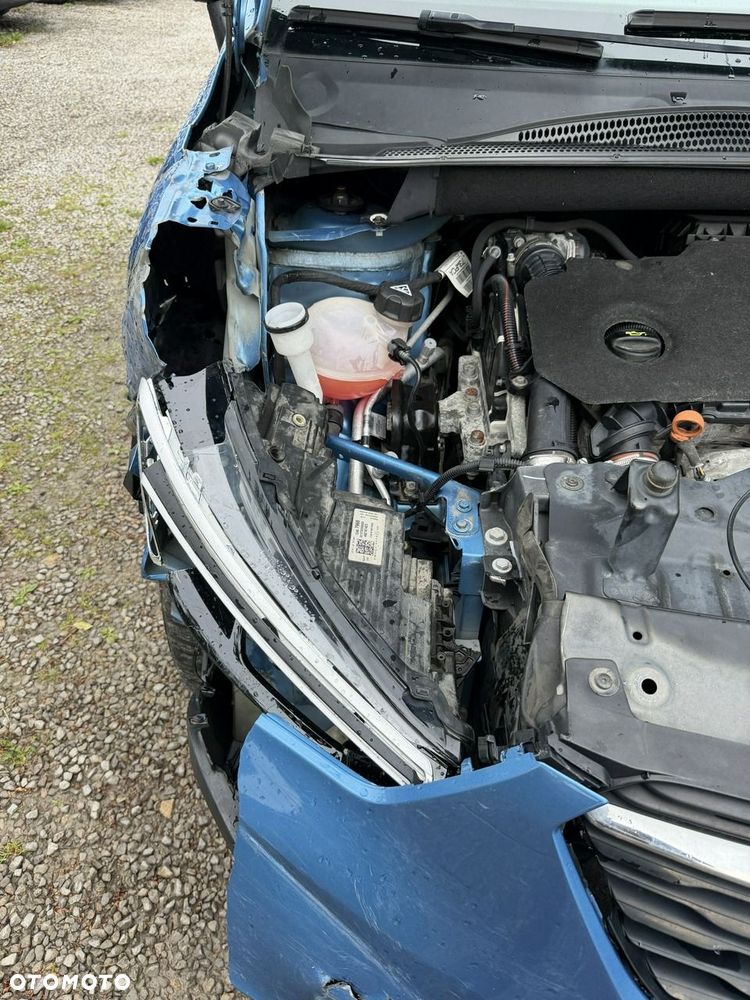 Opel Crossland X - 11