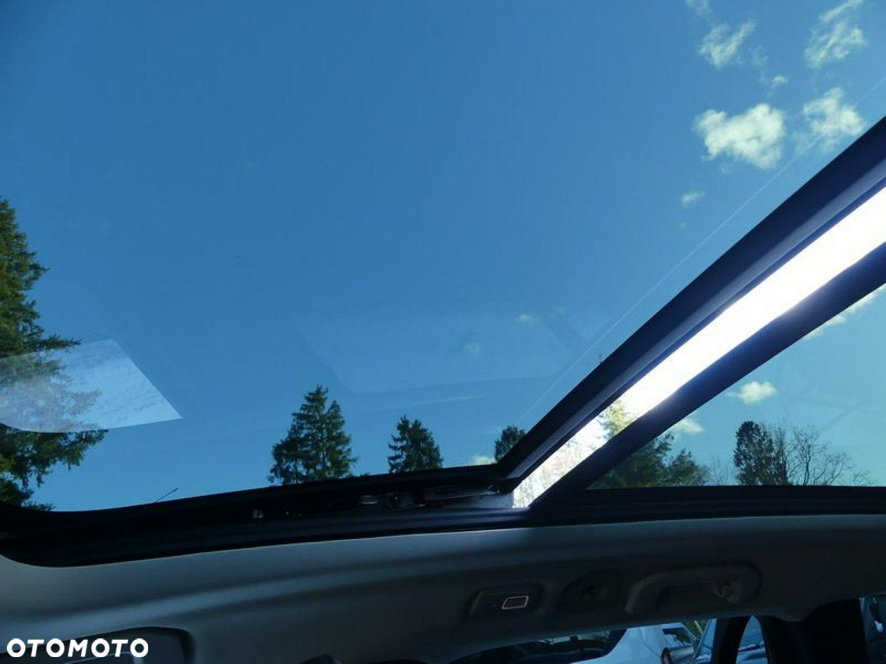 Volvo V60 Cross Country - 11