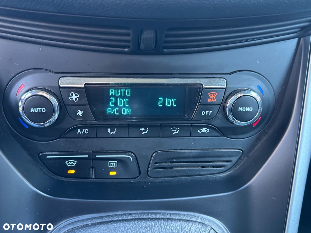 Ford Grand C-MAX - 33