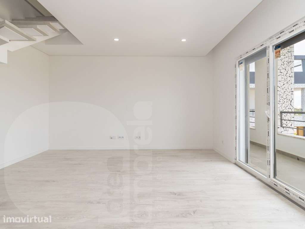 Apartamento T3 140m2m² | Garagem e Arrecadação | condomínio privado... - Grande imagem: 2/17