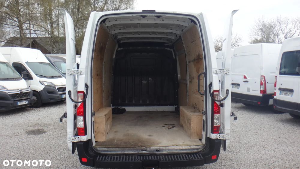 Renault Master - 10