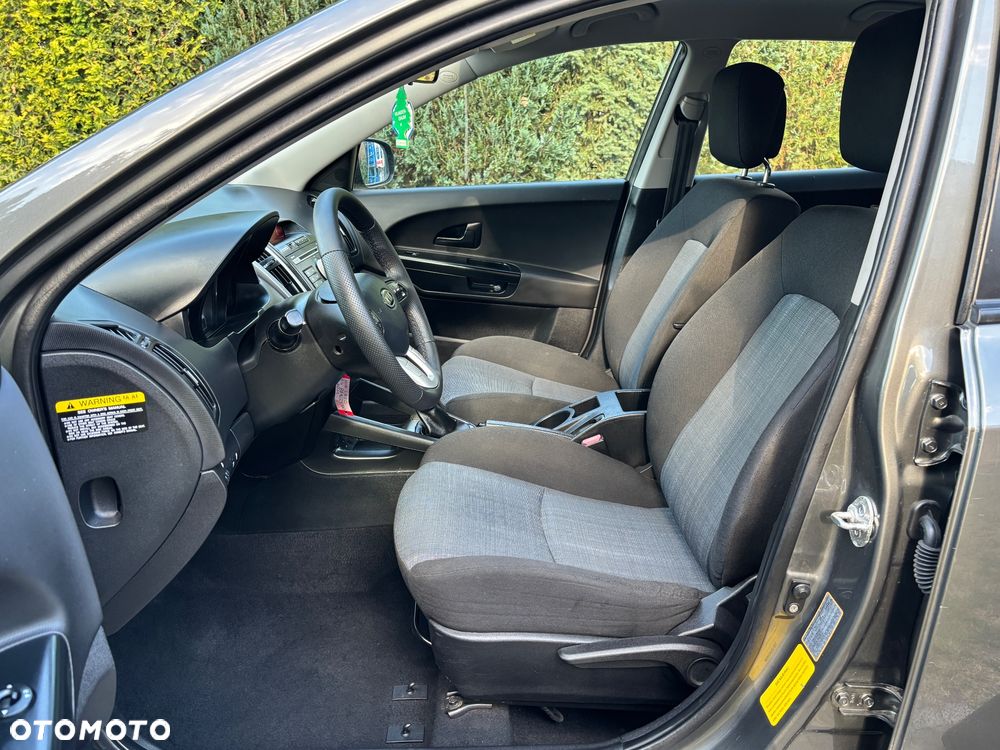Kia Ceed 1.4 CVVT Vision - 32