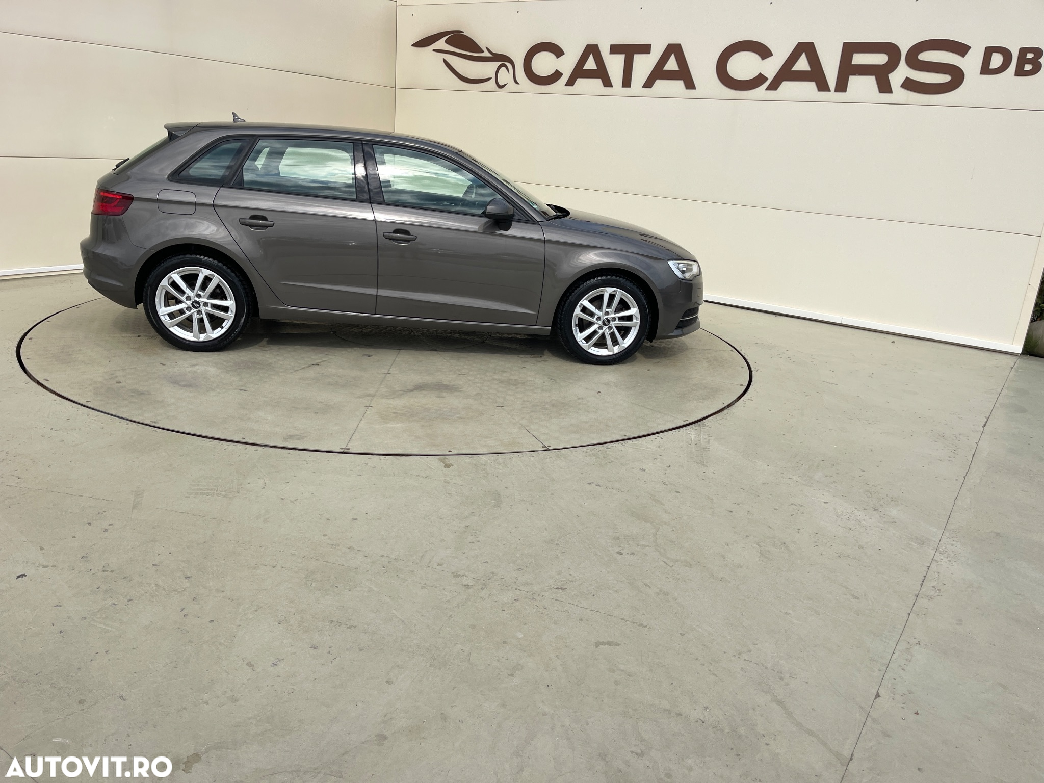 Audi A3 1.2 TFSI Sportback S tronic Ambiente - 16
