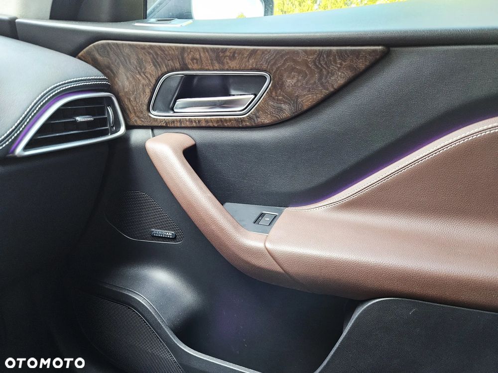 Jaguar F-Pace S AWD - 21