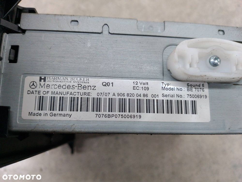 RADIO FABRYCZNE MERCEDES-BENZ VITO W639 A9068200486 - 1