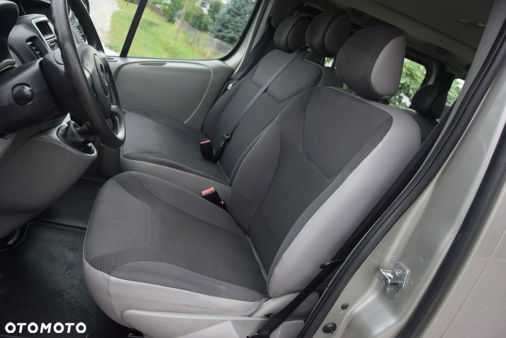 Opel Vivaro - 30