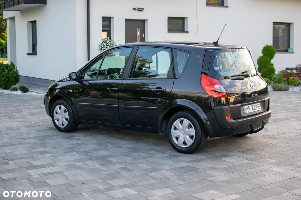 Renault Scenic - 31