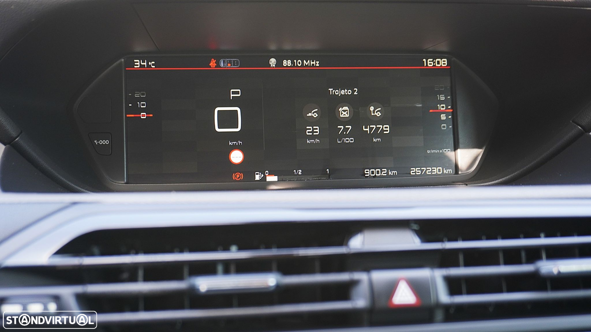 Citroën C4 Grand Picasso - 41