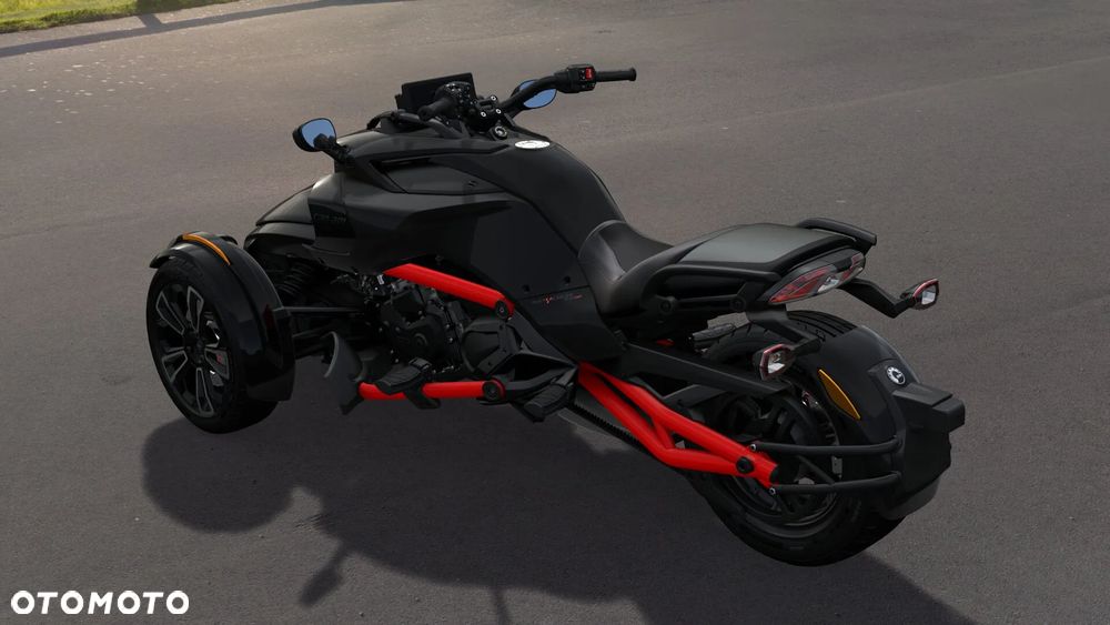 Can-Am Spyder - 7