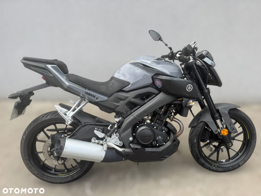 Yamaha MT - 2