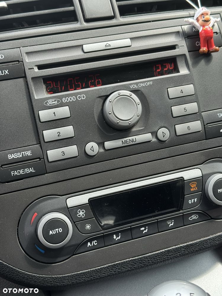 Ford C-MAX - 8