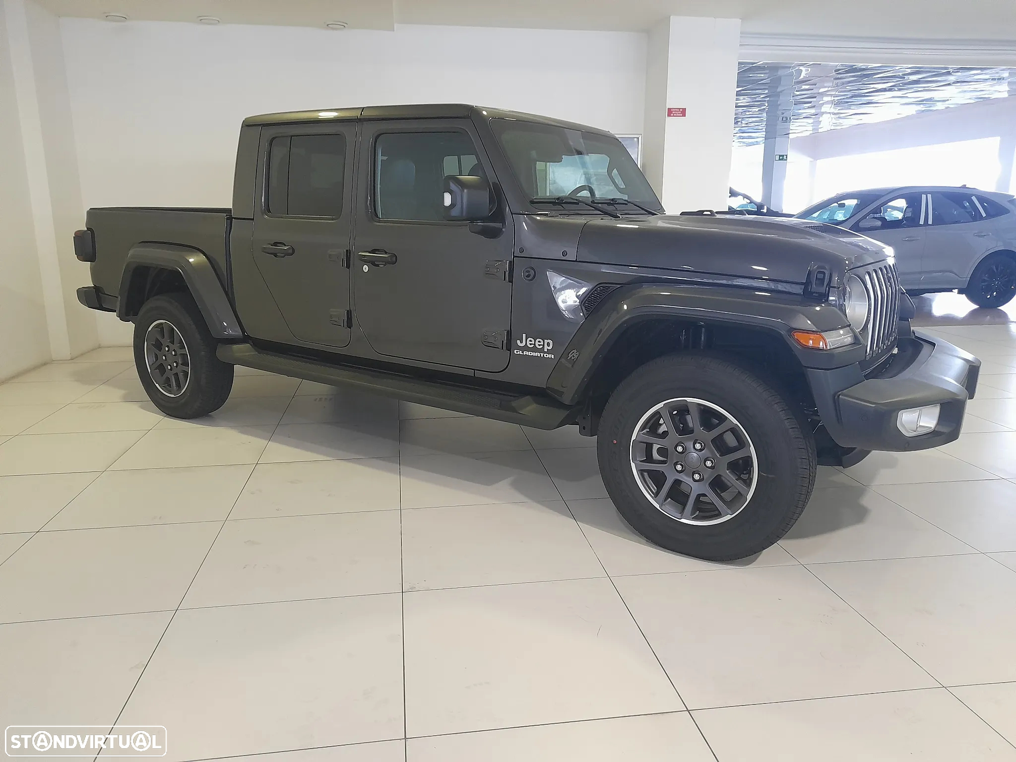 Jeep Gladiator 3.0 CRD Overland AT8 - 4