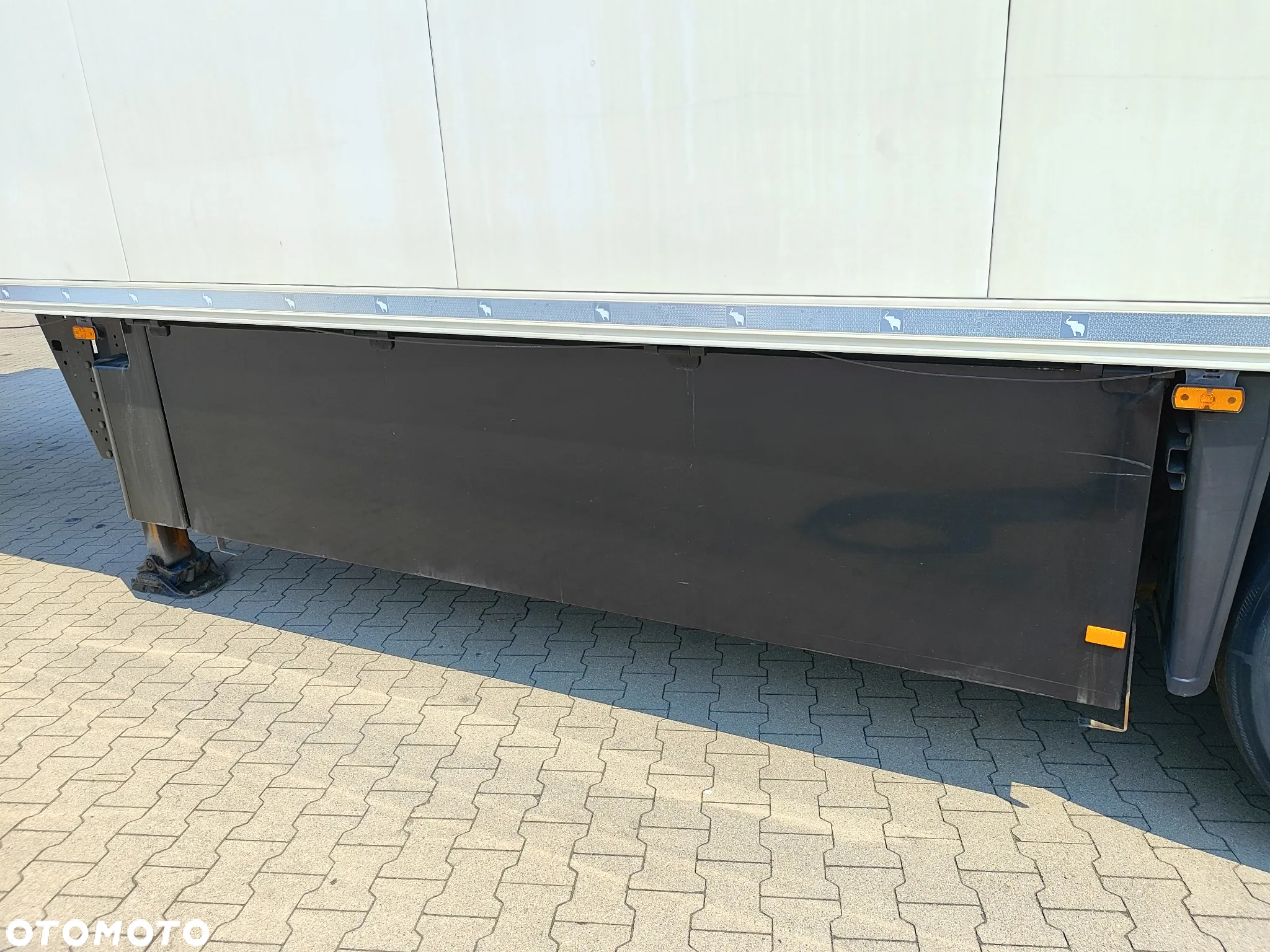 Schmitz Cargobull SCB S38 - 10