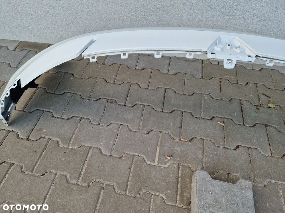 Zderzak Renault 5 V E tech - 10