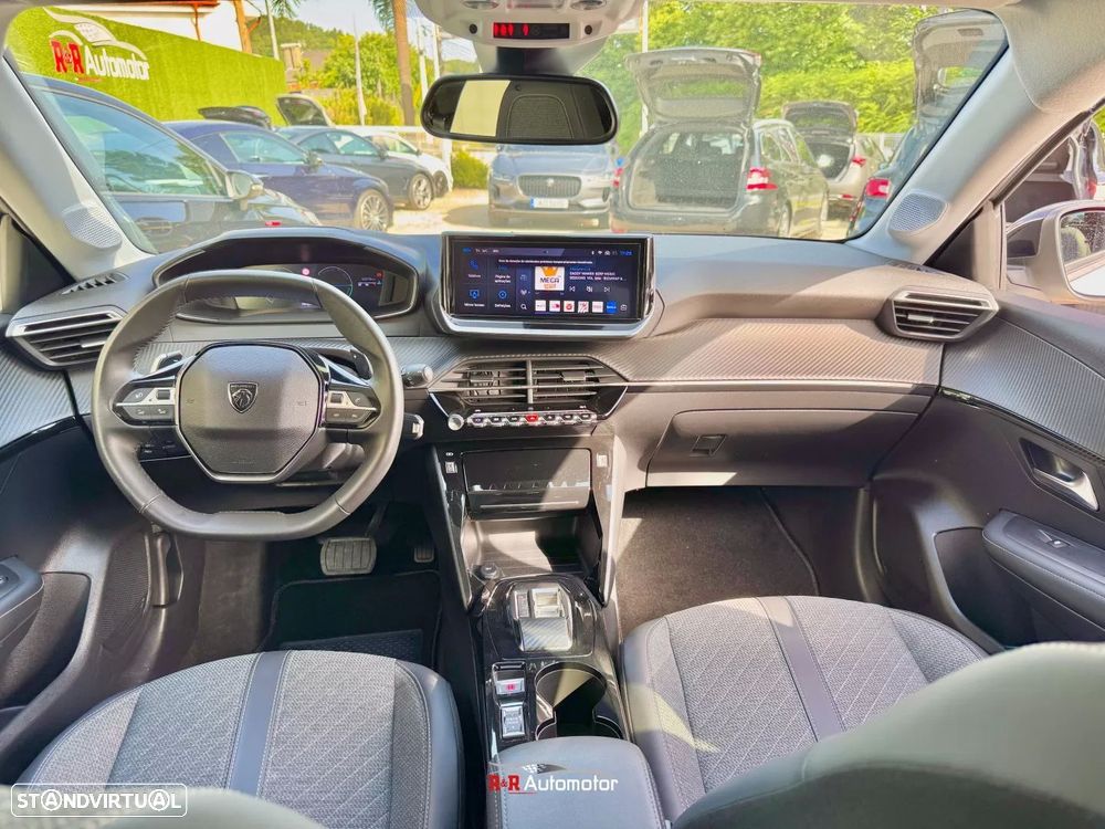Peugeot 208 1.2 Hybrid Allure e-DCS6 - 11