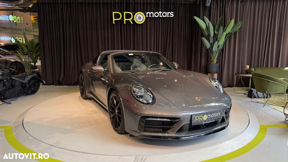 Porsche 911 Targa 4 PDK - 3