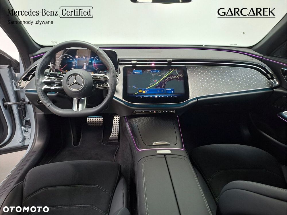 Mercedes-Benz Klasa E 220 d mHEV AMG 9G-Tronic - 17