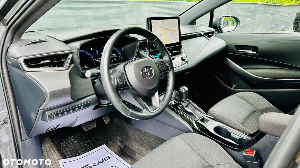 Toyota Corolla 2.0 Hybrid Style - 18