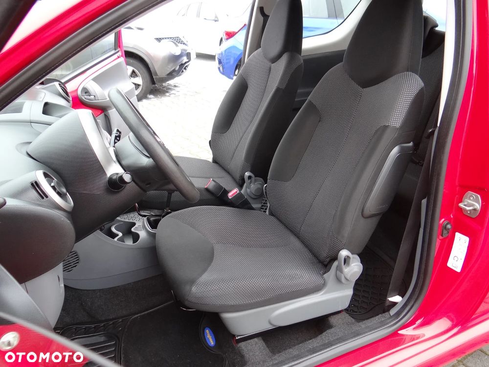 Toyota Aygo Cool&Go - 23