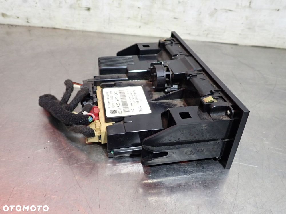 PANEL STEROWANIA NAWIEWU KLIMATYZACJI AUDI A2 - 5