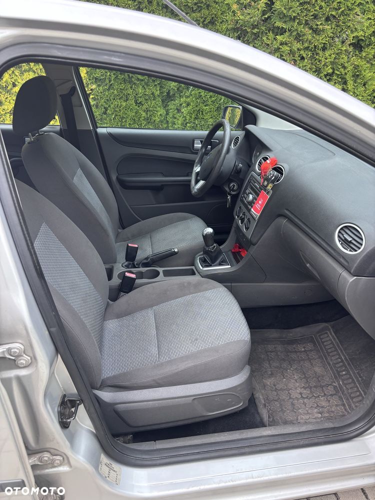 Ford Focus - 6
