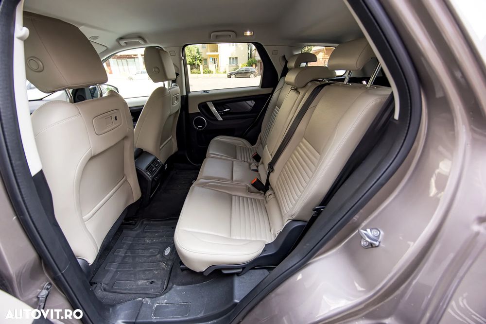 Land Rover Discovery 2.0 L TD4 SE - 28