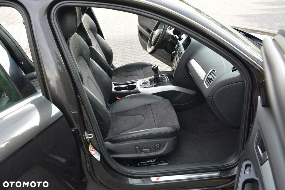 Audi A4 Limousine 1.8 TFSI S line Sportpaket (plus) - 17